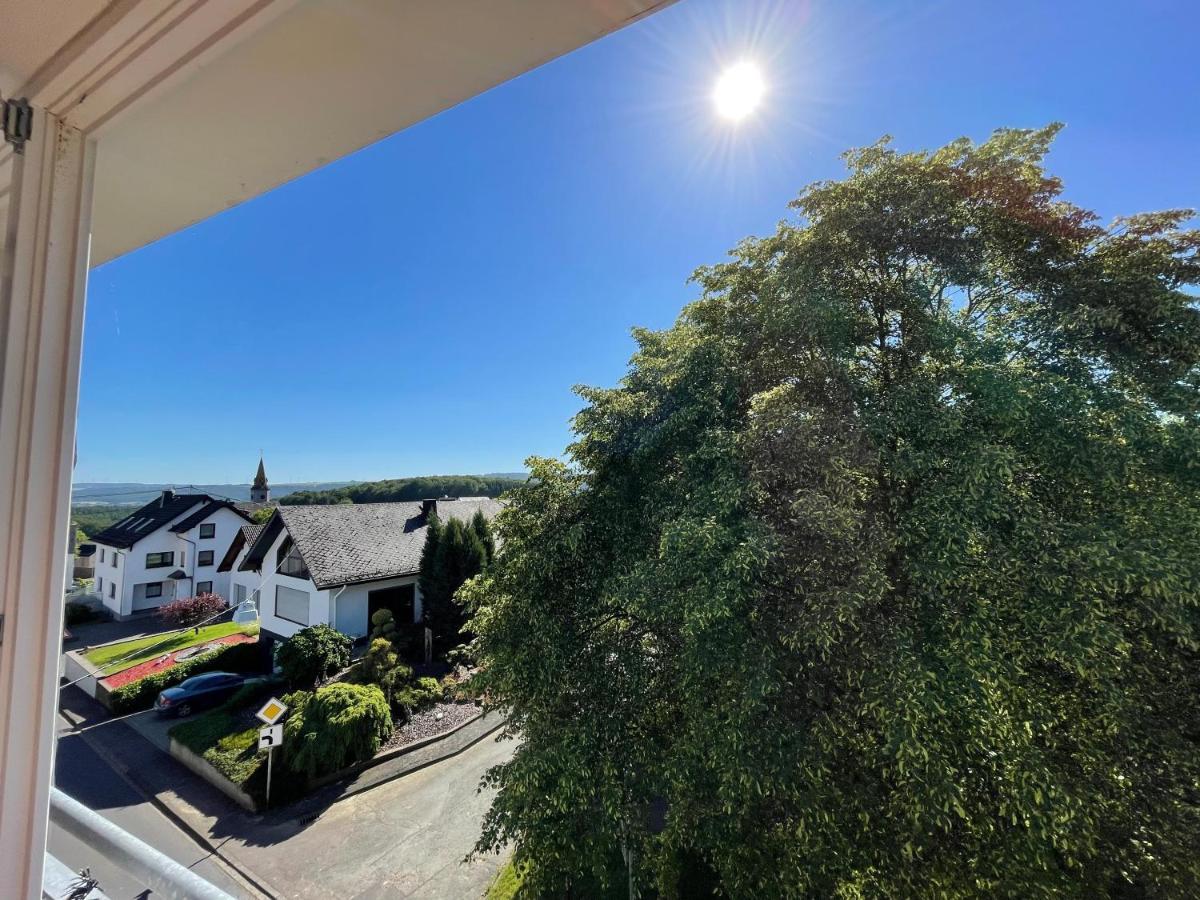 Landhaus Am Rheinsteig & Loreley Lykershausen Exteriör bild